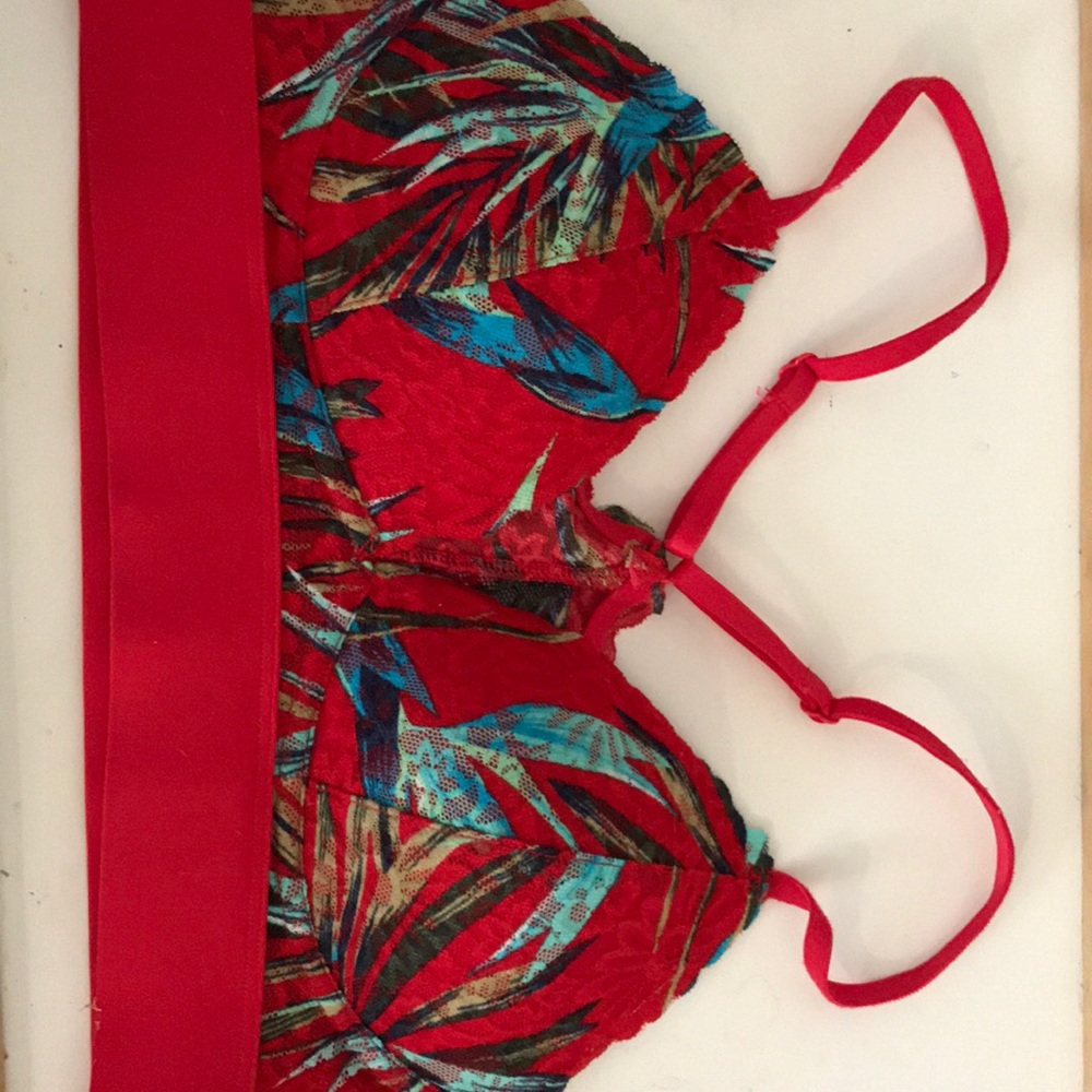 Bralette!! Super cute